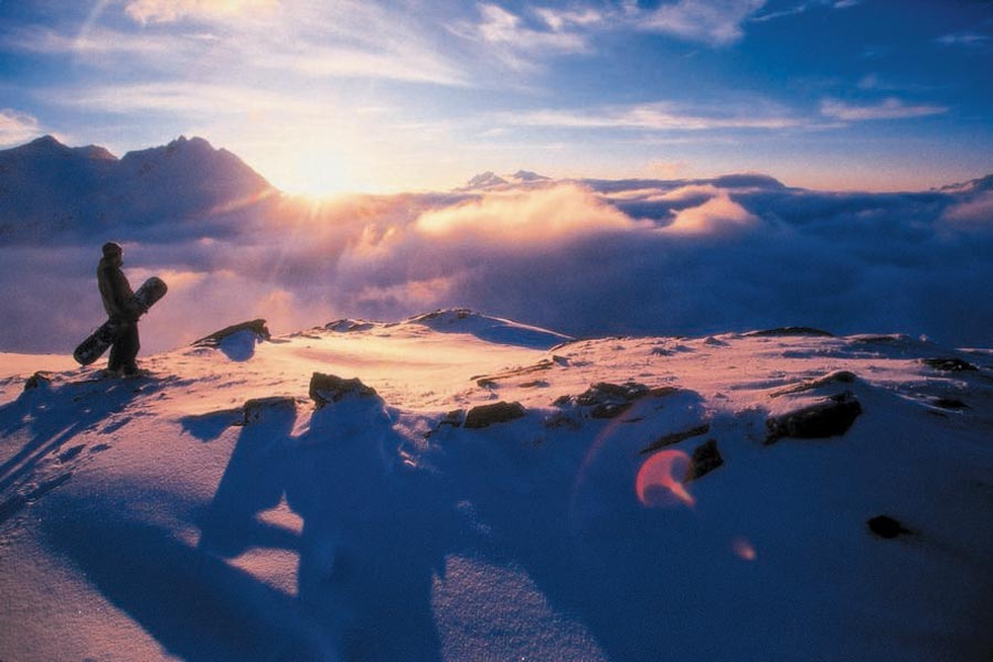 Die Aussicht genießen Traumhaft Aussicht am Gipfel